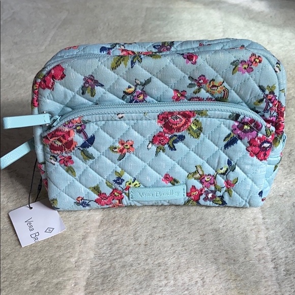 Vera Bradley Handbags - Vera Bradley Medium Cosmetic Bag